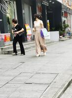 迎面走来大奶娘们1