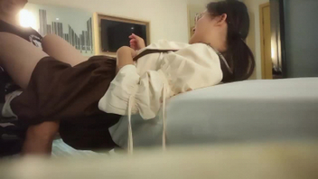 清纯眼镜妹骚气冲天