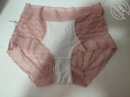 偷拍岳母，星期天休息去岳母娘吃饭看见岳母内裤忍不住打胶了，2