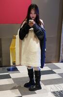 原创厕拍 小姐姐喝的有点多屁股一直晃来晃去的根本拍不清0