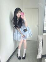 逛酒吧不穿内裤,会不会被人发现,会不会被轮奸啊0