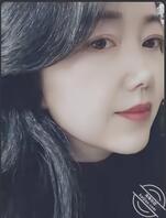 小姨撅着屁股换姨妈巾