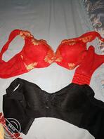 骚母狗妈过年新买的奶罩0