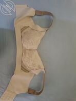 骚母狗妈过年新买的奶罩1