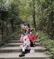 母狗颖颖色的骚货妈妈,希望哥哥们排队给我妈狠狠的输精,实在是太骚了2