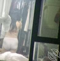 身材苗条的另外一个少妇、邻居，天冷了不容易看到了2