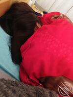 从小单亲的我,因为生病睡在了我妈的床上2