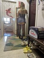 人妻莉莉