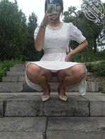 爬山时偷偷漏出一下1