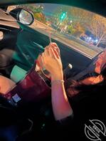 送妈妈去美容～顺便车震妈妈1