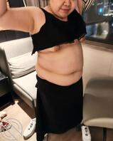 窗前闪光灯后入，旗袍丝袜，镂空黑内衣，有喜欢海友可以聊聊留言1