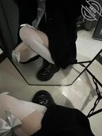 忽悠姐姐做网拍，让她给我发照片3姐姐回家了，拿她丝袜狠狠打胶