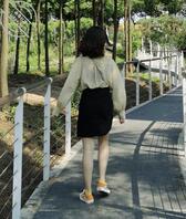 刚成年的女儿很喜欢穿丝袜2