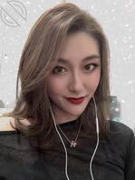 浙江杭州超高颜值美女  高挑车模制服丝袜诱惑我，喜欢吃大鸡巴，露脸口交爆