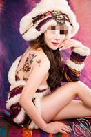 妈妈的性感写真0