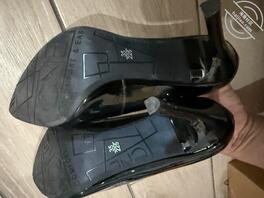 女领导的高跟