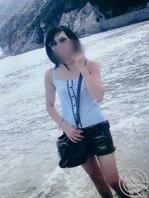 有没有人想和我一起操我妈，可以玩点刺激的