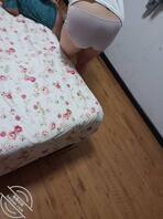 河南的骚妈妈  评价一下一下是不是你们的肉变器  能不能把他逼射的好多