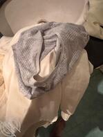 妈妈洗完澡刚换下的内裤内衣1