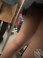 坐地铁随便拍一拍咯