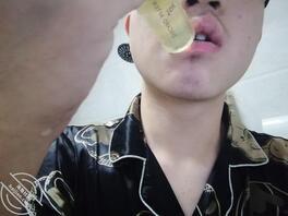 公狗，今天喝尿，还请主人言语羞辱，好好羞辱公狗的小鸡巴2