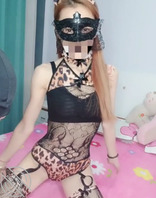 (7)【原创】真实乱伦亲妹妹,爸妈不在家,可以天天操,亲妹妹比我还大吃1