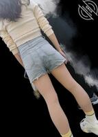 跟拍爱穿裤袜的骚货女大学生张娜2