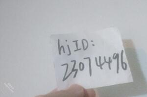 （精品原创）我妈刚被我爸操完，前脚我爸刚出门，我就又把她按住内射进去！！2