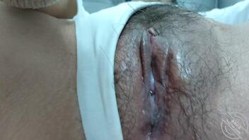 骚屄老婆给海友发福利，骚屄给海友们淫意射频，骚屄想大鸡巴操！1