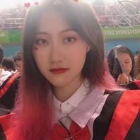 福田张函睿跟男友在酒店被偷拍0