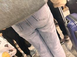 赶车碰到的大屁股真带劲2