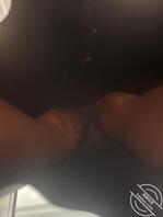 抄底一个地铁出站的长裙妹子1