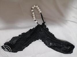 偷偷进入老妈的房间 居然有收获1