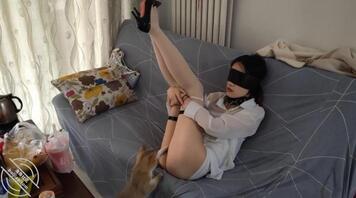 小母狗1