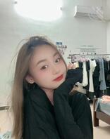 01年小骚货，每天都要我操她1