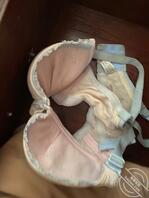 翻到了骚姐留下的内衣1