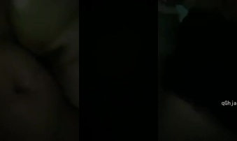 私人影院紧致白嫩小女友的第一次肛交