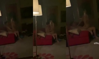 [喵]淫荡小母狗被操的受不了了