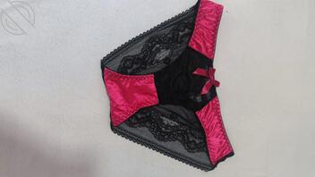 骚姐房间新发现，假JJ一根2