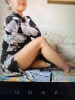 妈妈的朋友手机里发现的照片