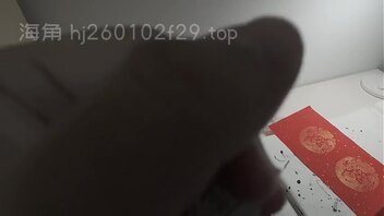 【原创】24、视频贴：爱上摄影了，兄弟们，拍女儿写对联，调戏女儿