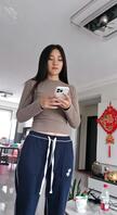 我他妈真是个畜生，女儿大学放假回家，我居然趁她睡着了去舔她的脚！1