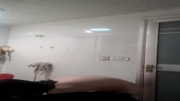 偷拍师范表姐第二弹