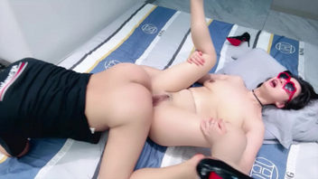 淫语不停的东北音肉丝高跟熟女“我喜欢偷情！喜欢背着你们媳妇操我！”