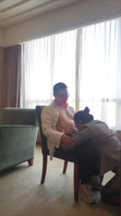 &ldquo;（老板）我表现好了！你要奖励我&rdquo;黑丝制服大长腿文秘来我房间为我降火