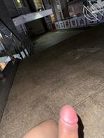 昆明公共场合户外露出2