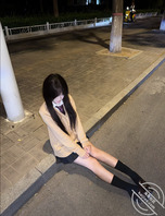 驼色开衫JK穿搭绝了