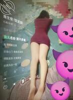 后入猛干。刚大一的反差学妹，口爆吞精，让我发帖子看有多少人喜欢这种骚货