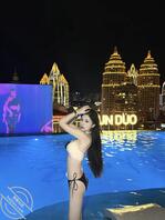 音乐老师竟然自己把泳装照发朋友圈了0