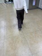 又拍到这个小骚屁股，这次有露脸1